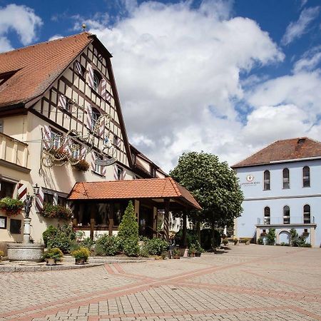 Hotel Brauereigasthof Landwehr-Braeu Reichelshofen Exteriör bild