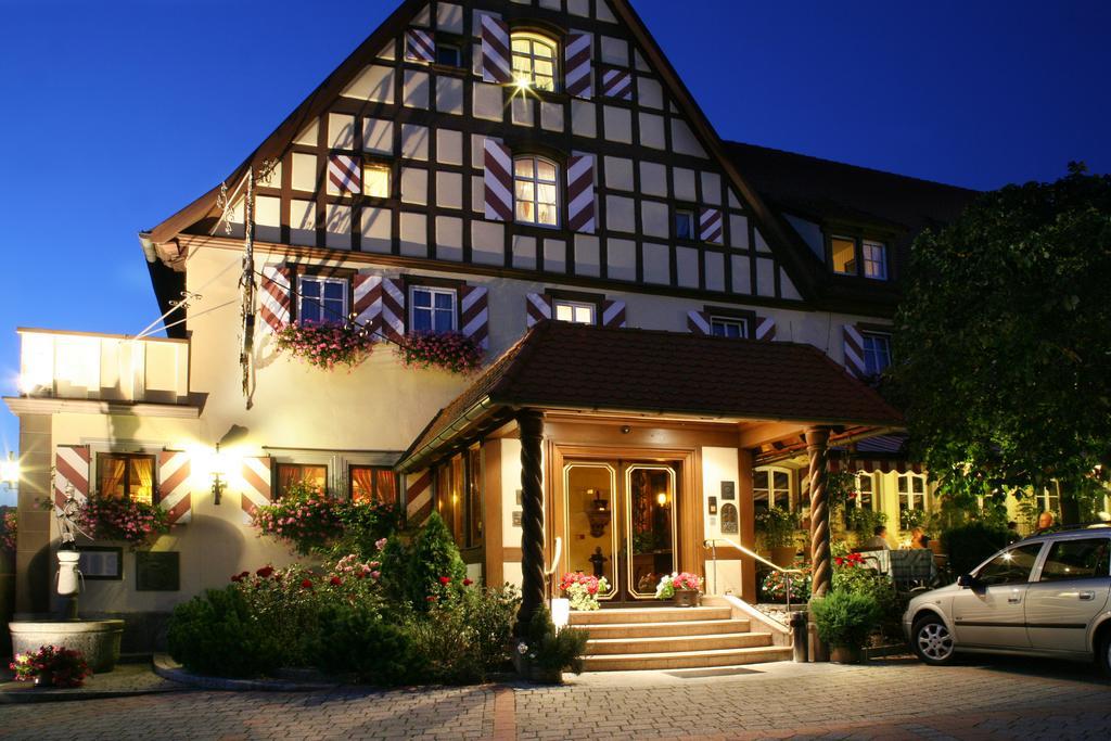 Hotel Brauereigasthof Landwehr-Braeu Reichelshofen Exteriör bild
