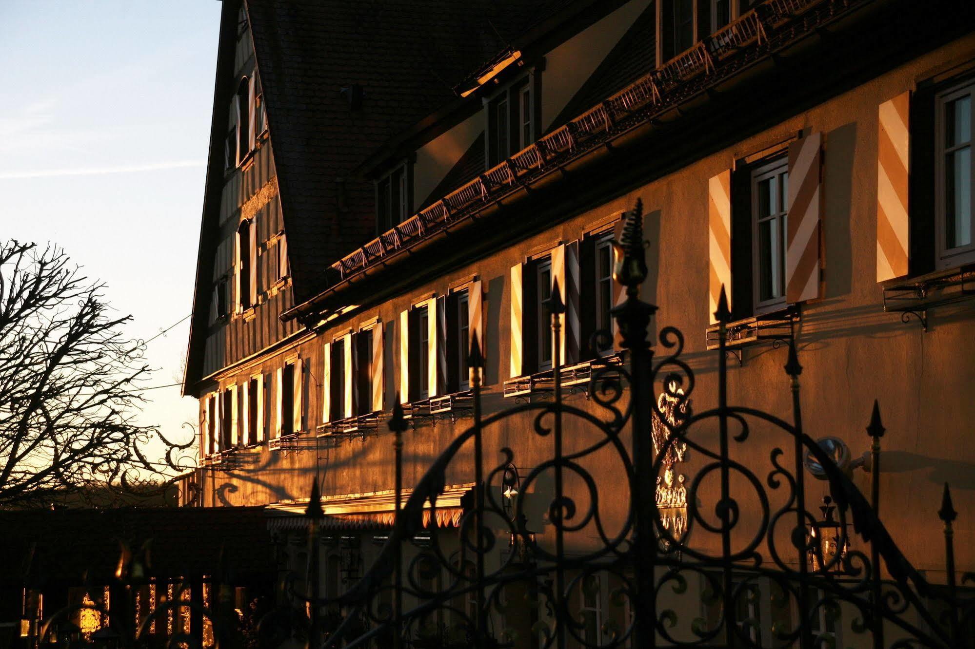 Hotel Brauereigasthof Landwehr-Braeu Reichelshofen Exteriör bild