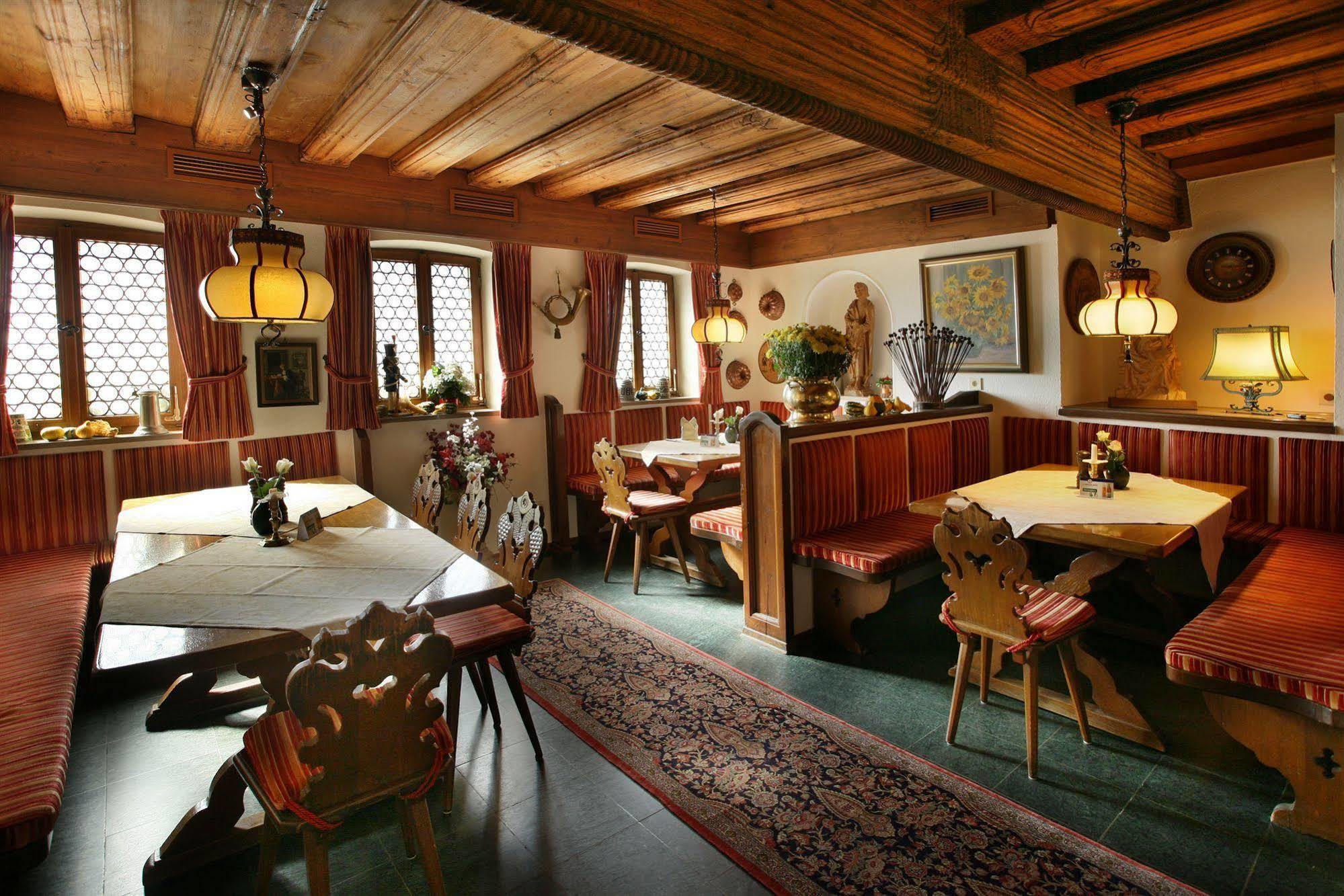 Hotel Brauereigasthof Landwehr-Braeu Reichelshofen Exteriör bild