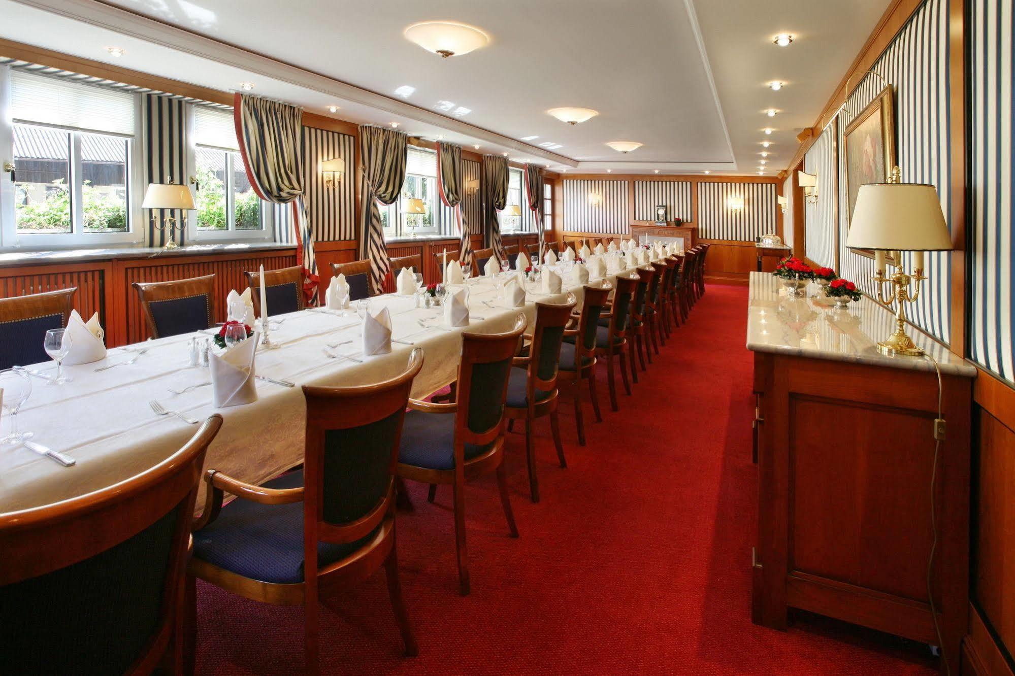 Hotel Brauereigasthof Landwehr-Braeu Reichelshofen Exteriör bild